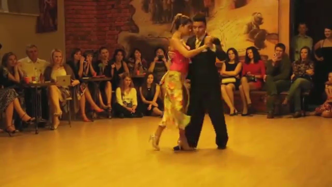 Sebastian Achaval and Roxana Suarez 016