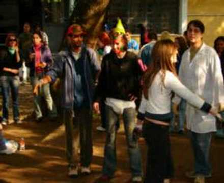 Trote bixos Biblioteconomia UFRGS 2007/2