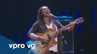 Ruthie Foster - Maya Angelou/ Phenomenal Woman(live @TivoliVredenburg Utrecht)
