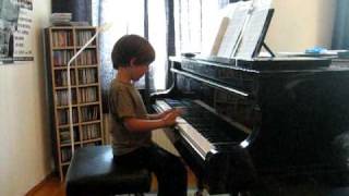 Max spielt "Konradus Knipperdottel"