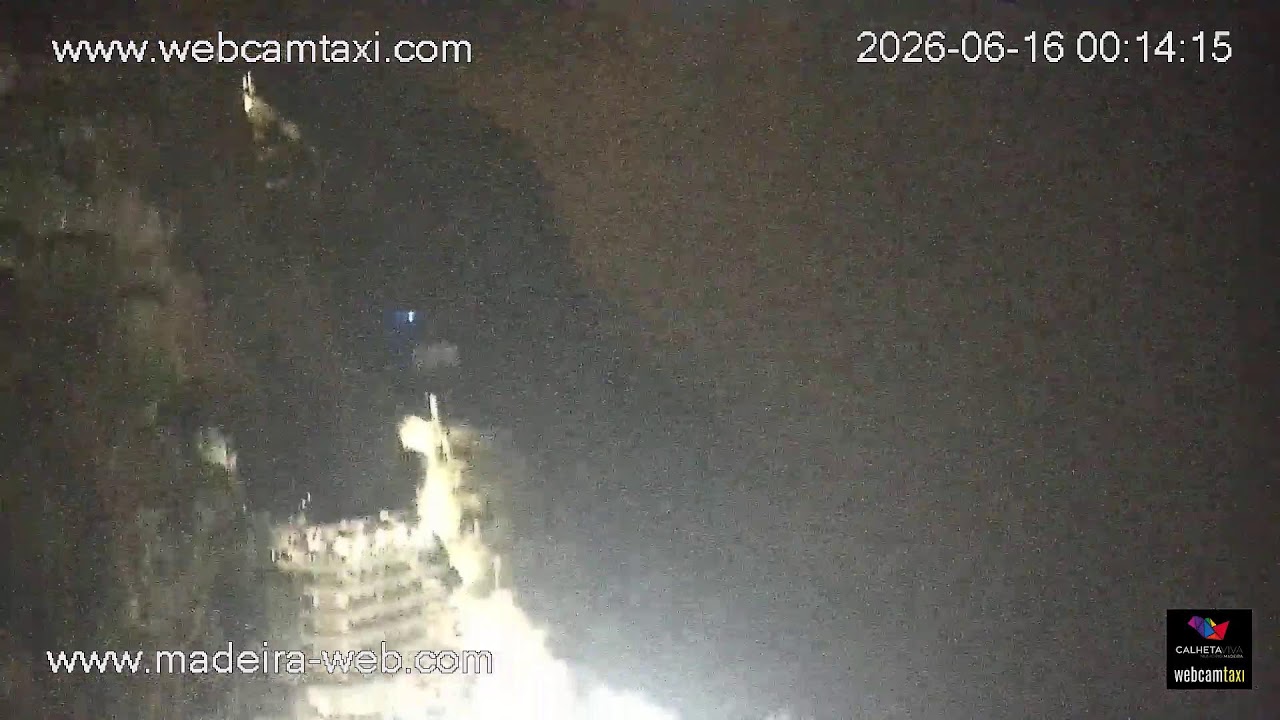 Live webcam view of Calheta Marina & Beach