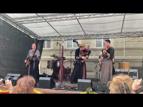 Thunderstruck - AC/DC (Medieval cover by Gnomus)