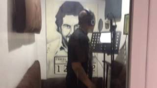 C-Kan y Flowker grabando Cuenta la Leyenda en el estudio