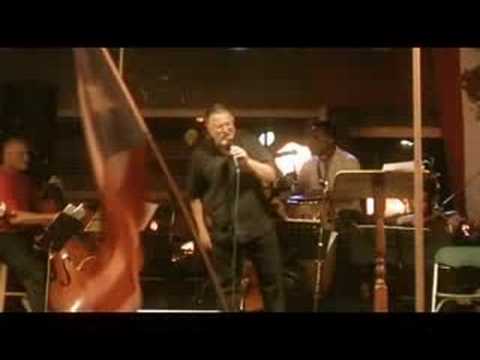 Roy Brown - Mr. con Macana (Feria Nacional de Artesanias - Puerto Rico)