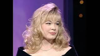 Oct.2,1996 14 Year Old LeAnn Rimes singing Blue &amp; chatting with Vince Gill @ The CMA Awards Show.