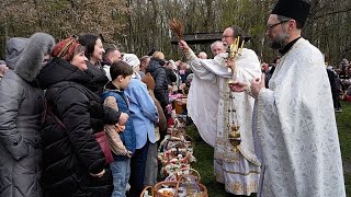 Ukraine und Russland beschuldigen sich gegenseitig, 32-stündige orthodoxe Osterwaffenruhe zu brechen