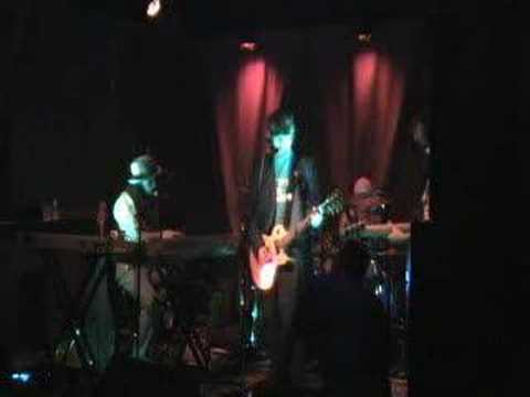 Treas in Season-- A Shadow in the Night (live 3-17-07)