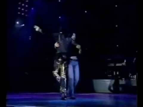 Tribute to Michael Jackson - 'Fade Away' - - Navin Kundra, Rishi Rich & Jay Sean / SimplyBhangra.com