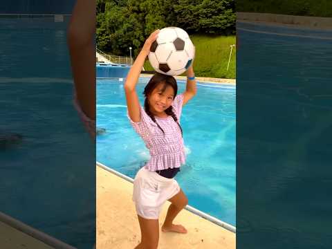 地上屋外スイミングプールをうまく設置し、調整するためのヒント  庭園