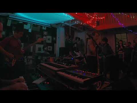 Guerilla Toss - (4/13) Can I Get The Real Stuff 11/2/18 Fordham U. New York