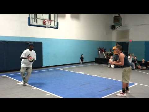 Kids Free Throw Contest
