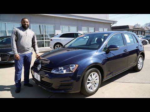 2017 Volkswagen Golf TSI S | Video Tour with Angel