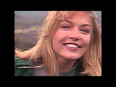 Angelo Badalamenti -  Laura Palmer's Theme at 33RPM