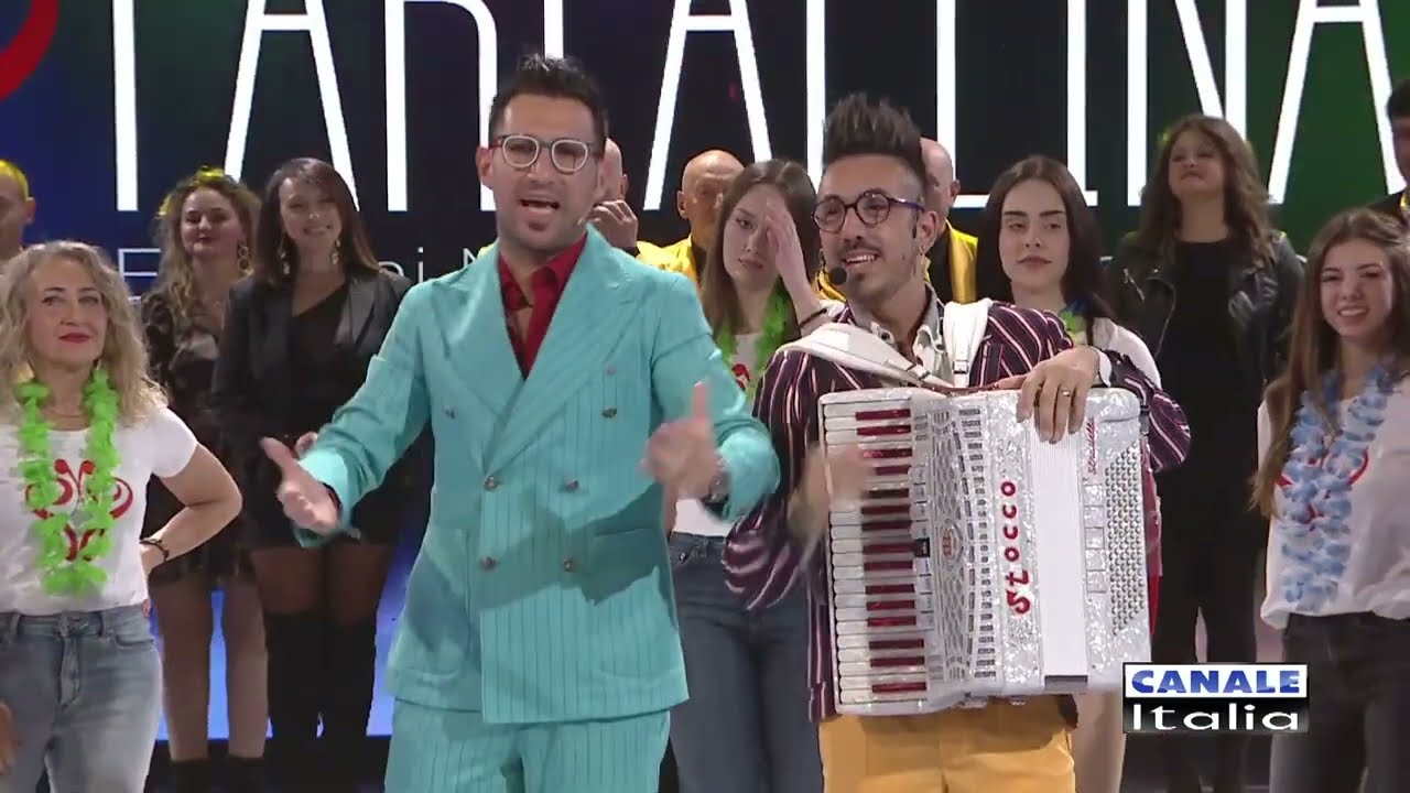 Mirko Putzu - TRENINO (merengue) Inizio Serata Canale Italia SPECIALE FARFALLINA Cantando Ballando