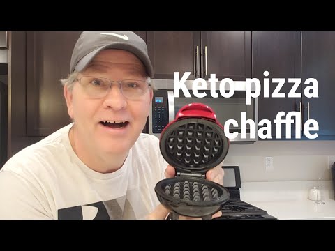 Pizza Chaffle, this is a super easy recipe for a quick keto pizza meal. #ketochaffle #chaffle