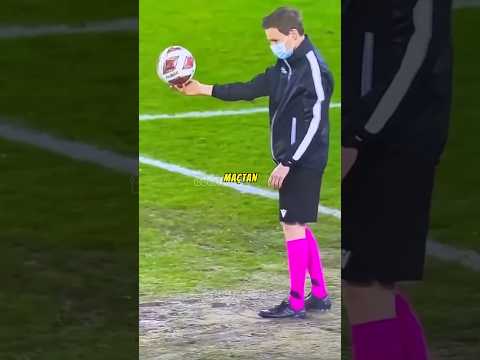HAKEMLER NEDEN BÖYLE YAPIYOR 😱🤯 #shorts #short #football