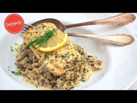 Lachsfilet in Weißwein-Sahne-Sauce (Rezept)