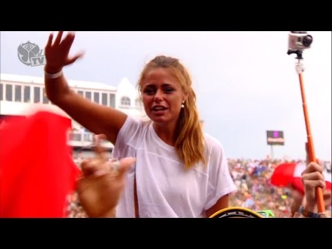 Fedde Le Grand - Sweet Nothing (Calvin Harris) @ Tomorrowland 2013