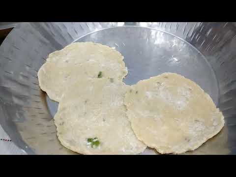 Batata Puri Potato Puri in Marathi Video