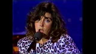 Laura Branigan - &quot;Ti Amo&quot; LIVE [cc] The Tonight Show 1985 (Part 1 of 2)
