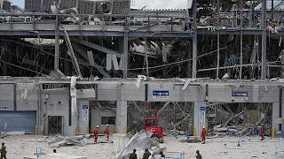 Erdbeben in Japan: Redaktion in Kumamoto flüchtet unter Schreibtische