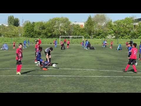 Ris Orangis - FC St Leu 95 / U11 (1-1) Champion's cup de Cergy. 3 mai 2023.