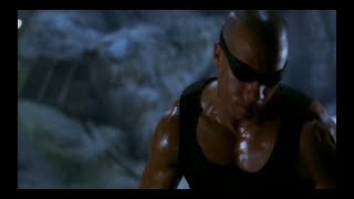 The Chronicles Of Riddick - Official® Trailer [HD]