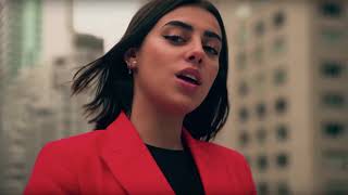 Paula Cendejas - SAL DE MI CABEZA (Letra)