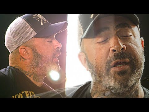 Aaron Lewis - Lost and Lonely (Acoustic)  // The Bluestone Sessions