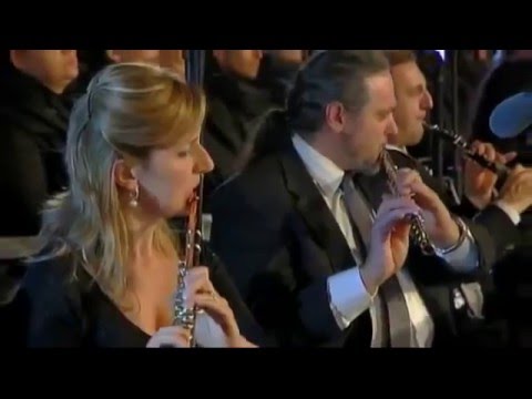 Andrea Griminelli and Andrea Bocelli play Joaquín Rodrigo's Concierto de Aranjuez Tu Amor