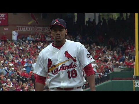 LAD@STL: Martinez limits one hit over seven scoreless