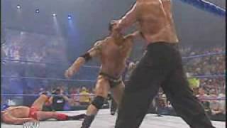 Download lagu The Great Khali vs Batista and Ric Flair mp3