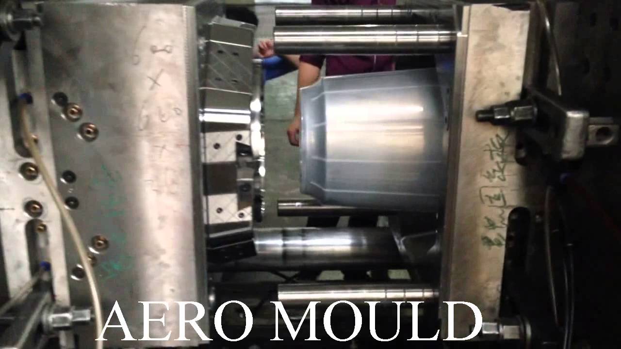 20L bucket mold testing video