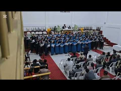 Coro IEP Oruro Central. Cristo rompe cadenas. En la iglesia de Challapata. 