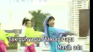 Download lagu baju baru Alhamdulillah mp3