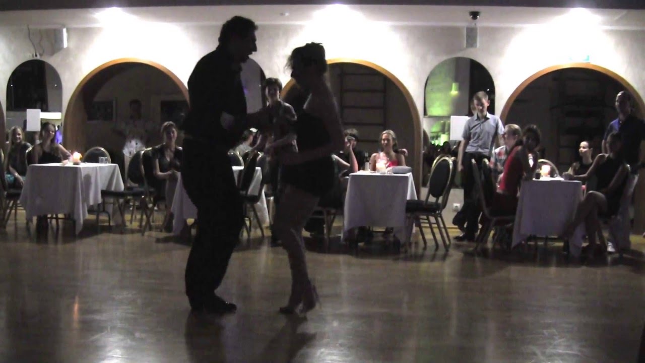 Yamila Ivonne y Carlos Neuman. Rock&Roll milonga en Rusia
