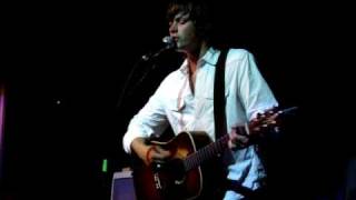 Rhett Miller playing the song, Another Girlfriend