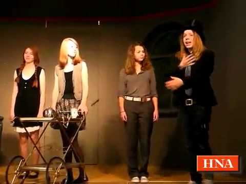 Gesamtschule Guxhagen spielt "Die Schöne und das Biest"