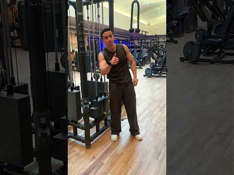 Strong girl !! 😱😱