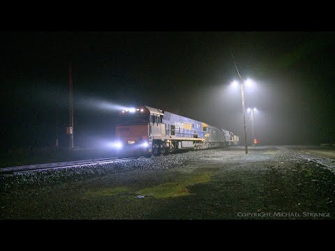 6MP5 Pacific National Freight Train In Fog (18/7/2020) - PoathTV Australian Railways