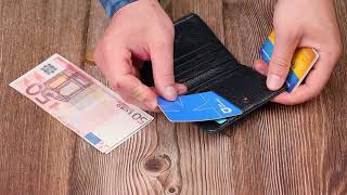 Маленький и вместительный кошелек из натуральной кожи Tony Bellucci 22021 синий