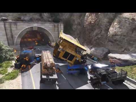 GTA 5 HUGE DUMP TRUCK   DRIVING THROUGH TRAFFIC JAMMED TUNNEL