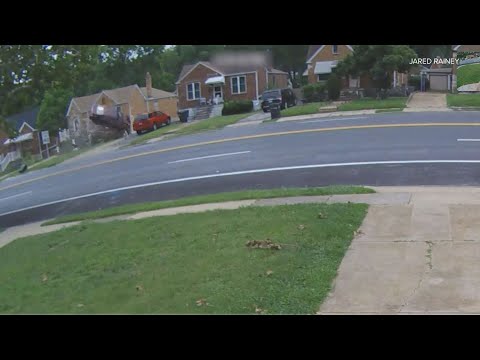 VIDEO | Out-of-control car flies through the air crashing into home in Missouri