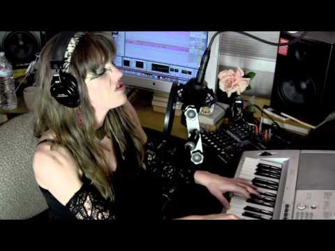 That Moon Song - Gregory Alan Isakov - Kyrstyn Pixton Cover.mov