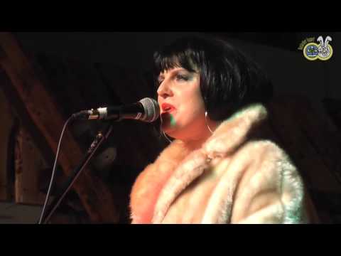 Almball Haslach 2016 - Rudes Mädla - Die Maschin'   (Willy Astor Cover)