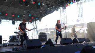 Jebediah - Feet Touch The Ground - St Kilda Festival 2011