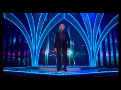 Andrea Bocelli Gives Stunning Performance of Amazing Grace! - Music Video