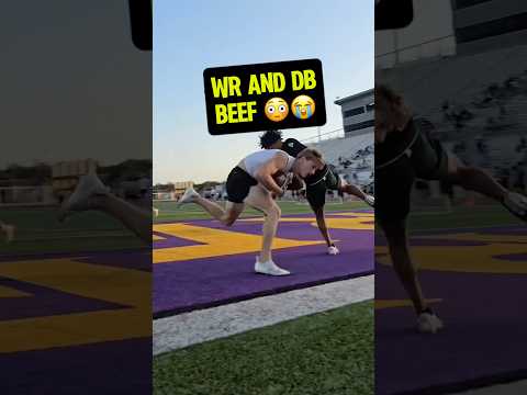 WR and DB going at it 😳