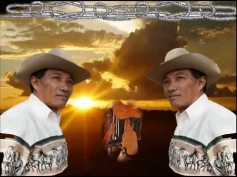 Víctor Véliz  - Saca la Mano