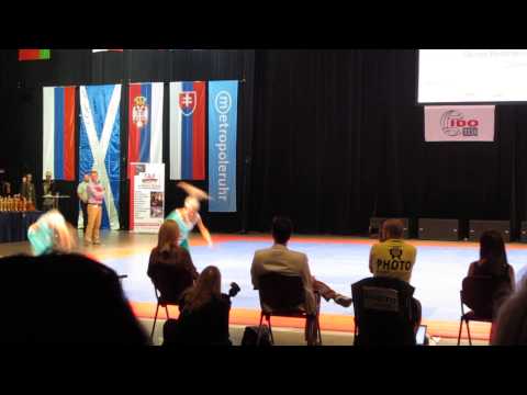 Denise Pedersen & Sarah Devantie - Bochum 2013